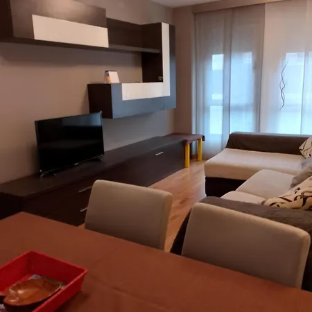 Apartamento Apartamento Con Garaje Y Piscina Vut4780as *